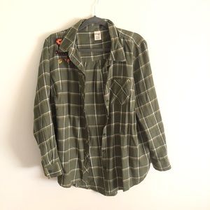 Long sleeve button up shirt